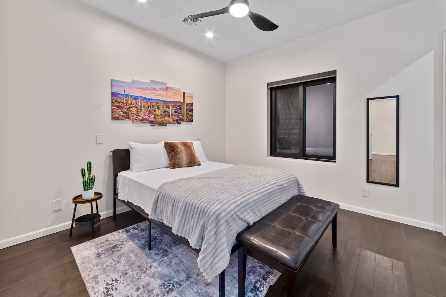 Gilbert Grand Private, bedroom E